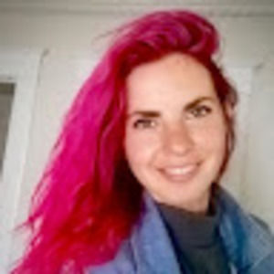 Meet your Posher, Dana